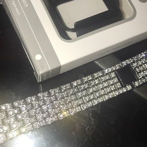 Apple watch case 40 mm and wrist diamond band